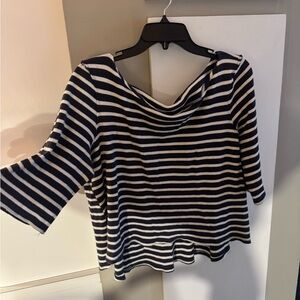FREE PEOPLE NAVY & WHITE STRIPED SHORT SLEEVE TOP SIZE SMALL